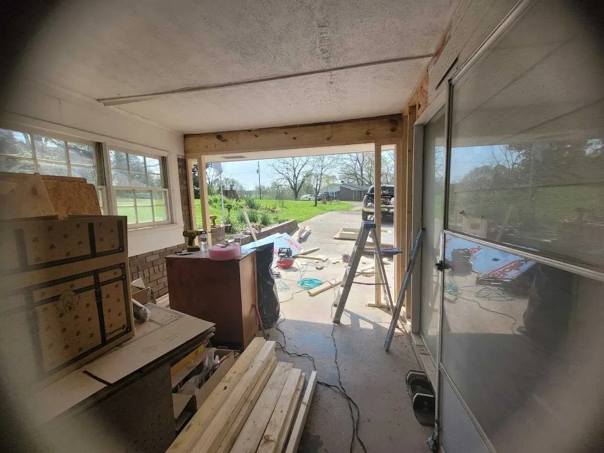 Air movers and dehumidifier for Water Mitigation Services in St. Louis Park